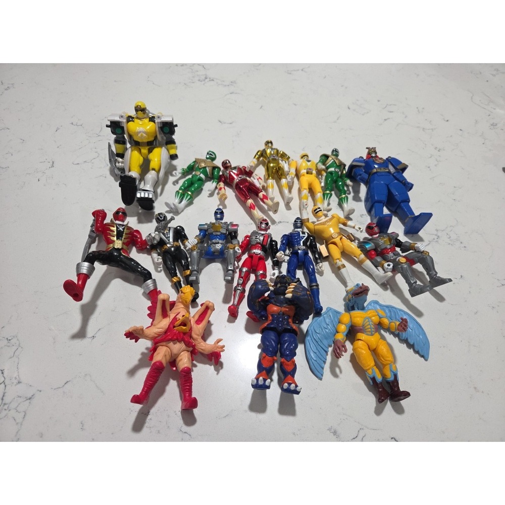 Power Rangers Action Figures Lot Mix Of 17